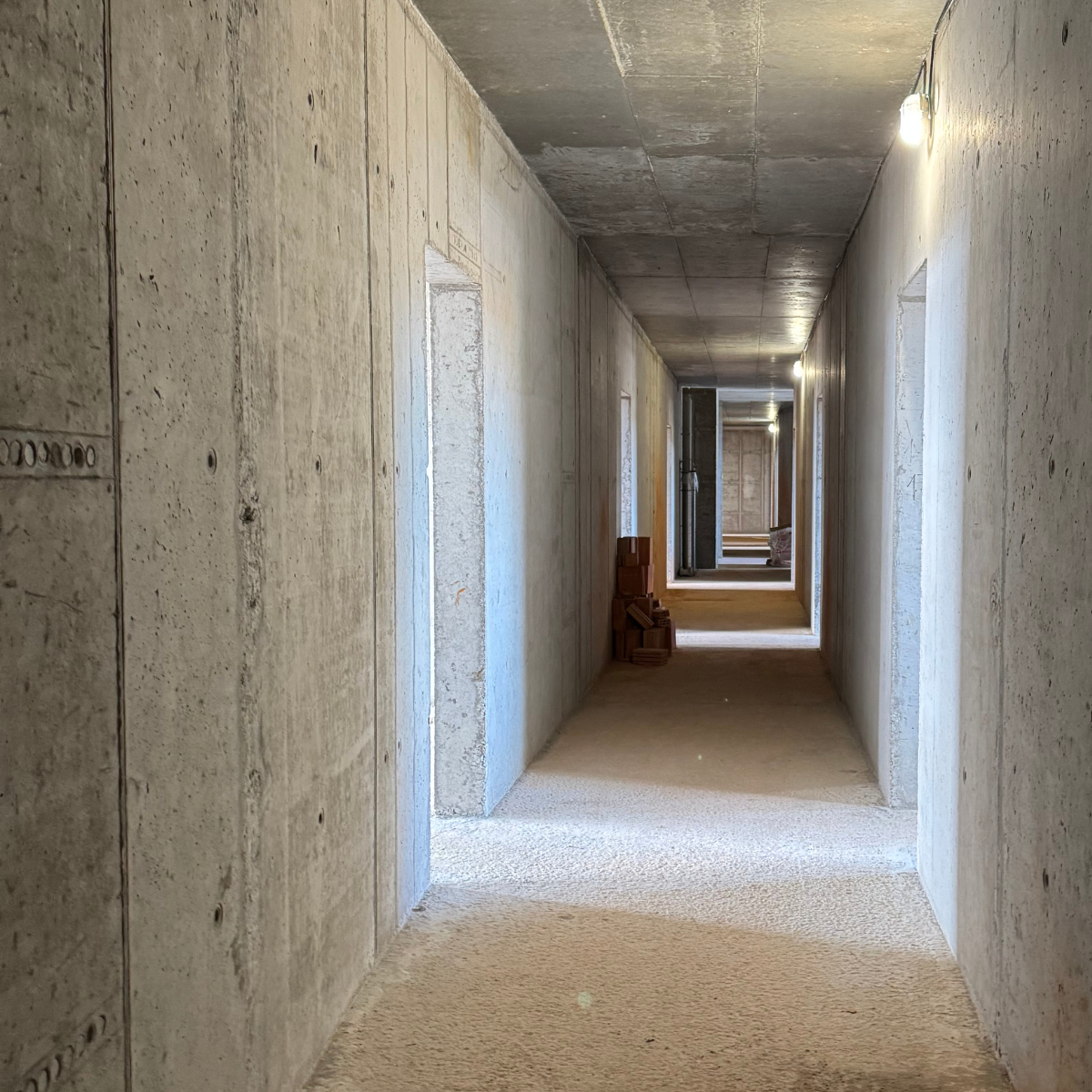 Nová Myslivna: Únor ve znamení světla a volby