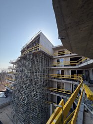 Nová Myslivna: Březen přináší posun uvnitř i navenek